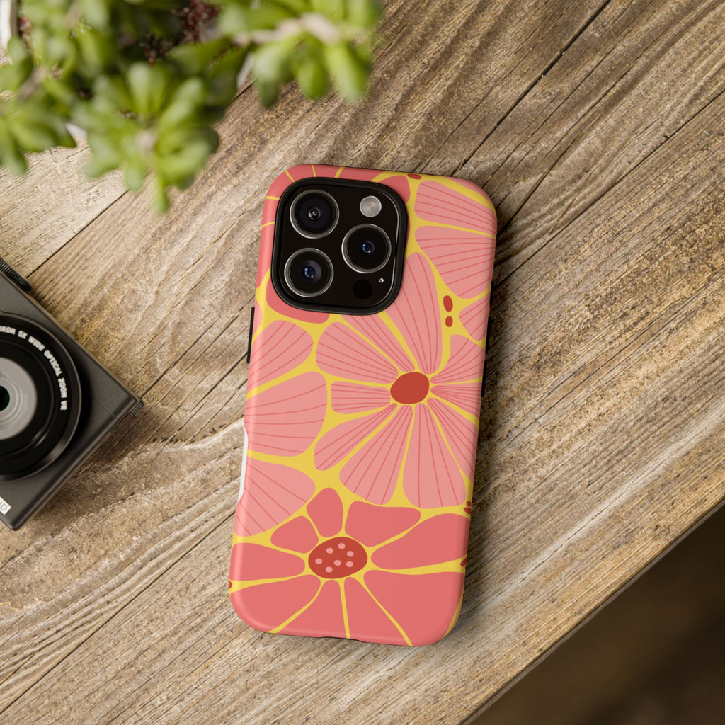 Floral Retro Phone Case – Pink & Coral Daisy Protective Cover